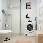 Schickes Mit Balkon Naehe Hbf-lift-zentrum Apartman Hannover