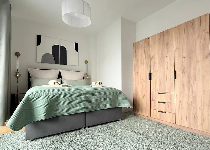 Schickes Mit Balkon Naehe Hbf-lift-zentrum * Hanovre