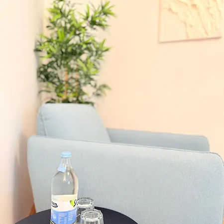 Apartament Schickes Mit Balkon Naehe Hbf-lift-zentrum