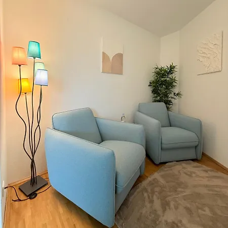 Appartement Schickes Mit Balkon Naehe Hbf-lift-zentrum